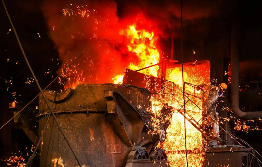 打造工業(yè)硅智能生產(chǎn)工廠 實現(xiàn)綠色產(chǎn)業(yè)升級